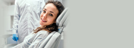 White Crowns vs Stainless Steel Crowns