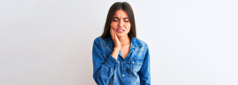 Causes and treatments of TMJ