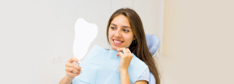 Your-Dentist-Should-Inform-You-About-The-Condition-Of-All-Your-Teeth,-Even-The-Healthy-Ones