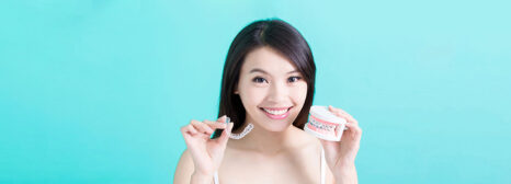 Invisalign Hygiene Hacks: Expert Tips to Maintain Your Invisalign
